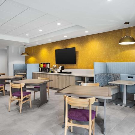 Home2 Suites By Hilton Indianapolis North At Intech Park Exteriör bild