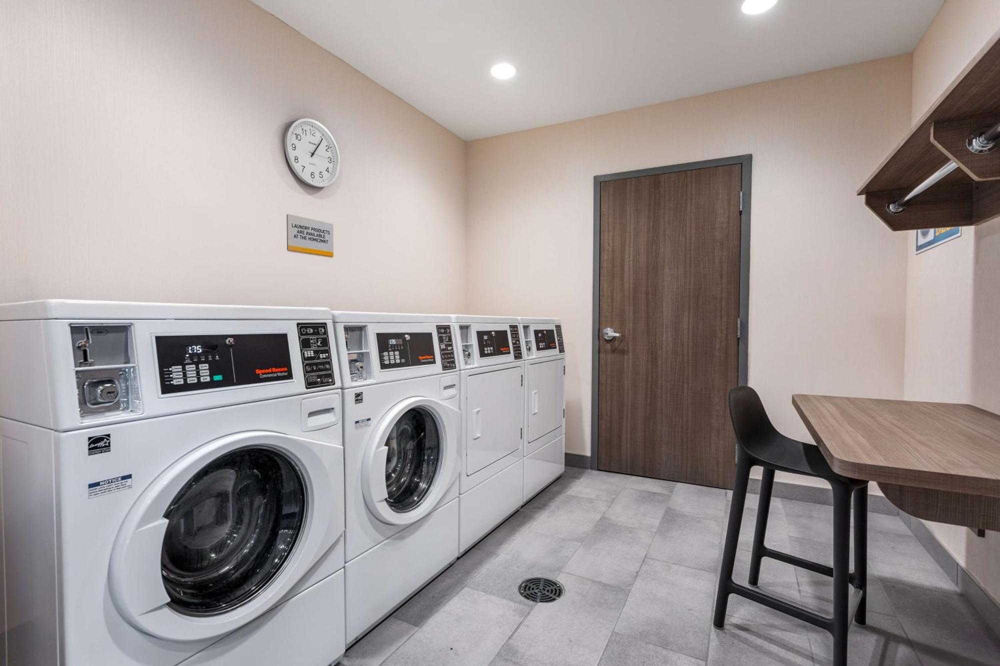Home2 Suites By Hilton Indianapolis North At Intech Park Exteriör bild